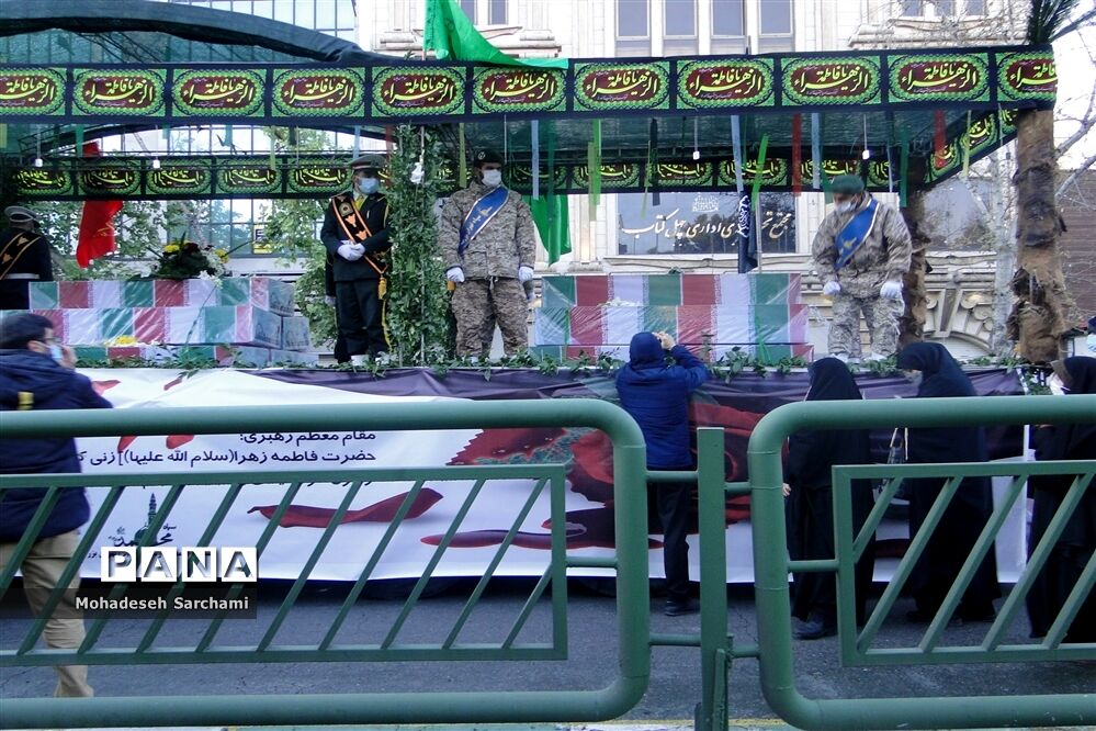 تشییع پیکر ۱۵۰ شهید دوران دفاع مقدس