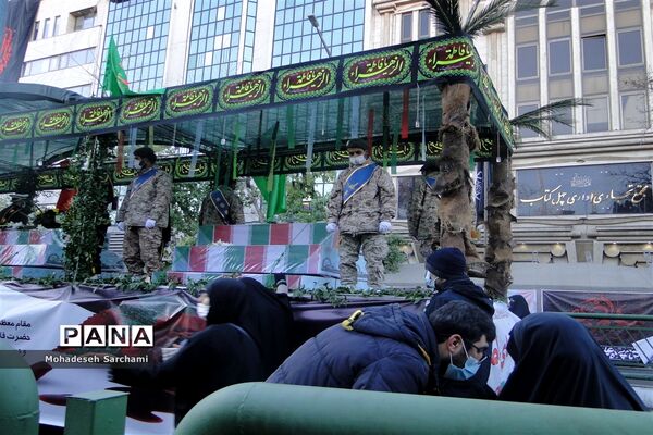 تشییع پیکر ۱۵۰ شهید دوران دفاع مقدس