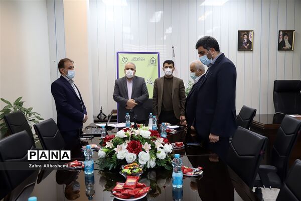 نشست اعضای دبیرخانه کشوری گروه آموزشی مشاوران