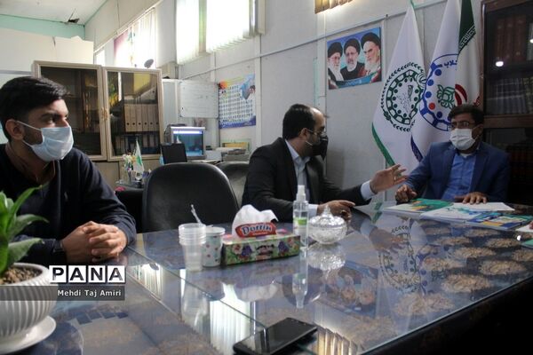 جلسه هم‌اندیشی مشاور جوان استاندار بوشهر با سازمان دانش‌آموزی استان