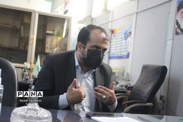 جلسه هم‌اندیشی مشاور جوان استاندار بوشهر با سازمان دانش‌آموزی استان