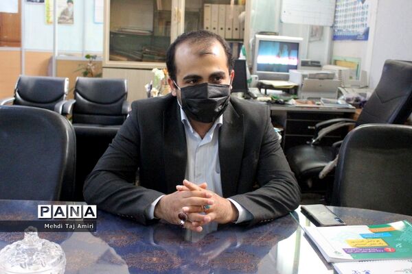 جلسه هم‌اندیشی مشاور جوان استاندار بوشهر با سازمان دانش‌آموزی استان