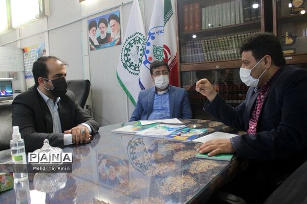 جلسه هم‌اندیشی مشاور جوان استاندار بوشهر با سازمان دانش‌آموزی استان
