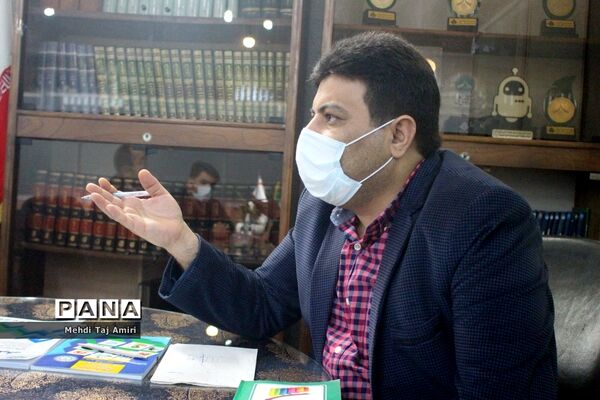 جلسه هم‌اندیشی مشاور جوان استاندار بوشهر با سازمان دانش‌آموزی استان