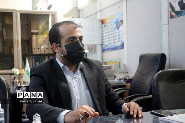 جلسه هم‌اندیشی مشاور جوان استاندار بوشهر با سازمان دانش‌آموزی استان
