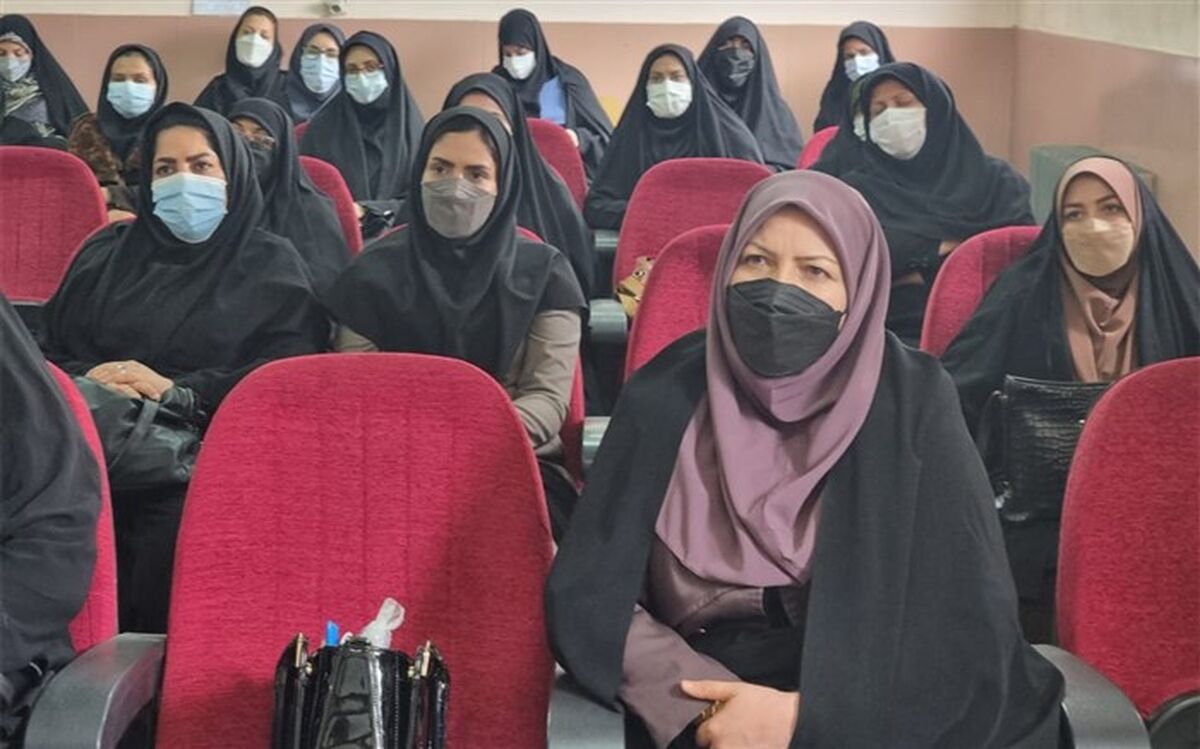 عامل تجربه در آموزش‌دهندگان مهم‌تر از تحصیلات است