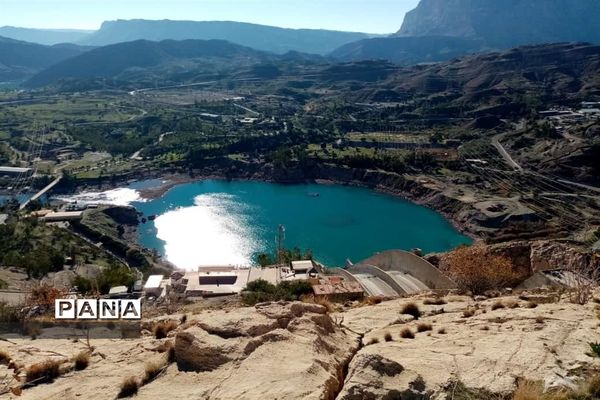 صعودگروه کوهنوردی کوهیاران مسجدسلیمان به کوه کمرو