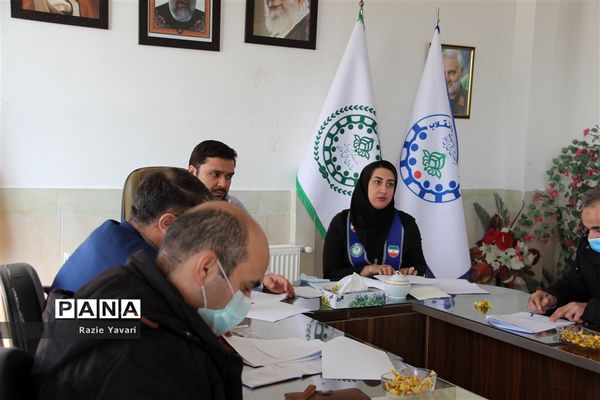 هم‌اندیشی مسئولان سازمان دانش‌آموزی استان خراسان شمالی