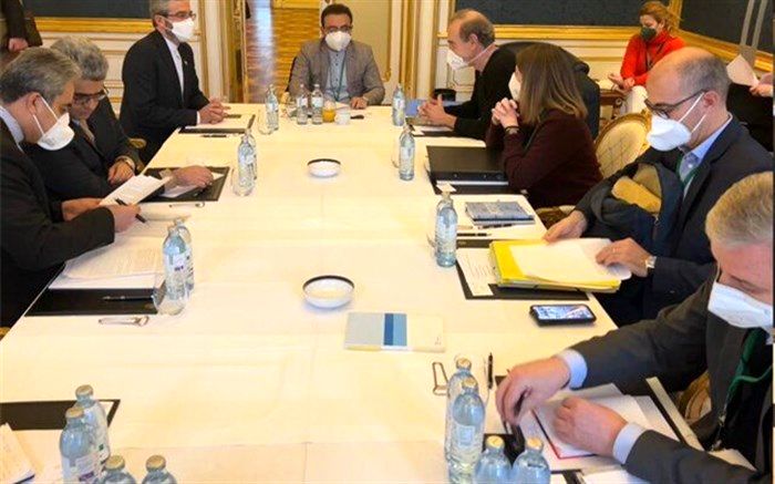 باقری با مورا و مذاکره‌کنندگان ارشد سه کشور اروپایی در وین دیدار کرد