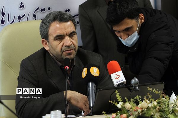 نشست خبری سرپرست سازمان مدارس و مراکز غیر دولتی و توسعه مشارکت‌های مردمی