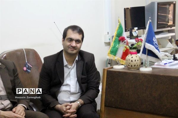 عقد تفاهم‌نامه همکاری مشترک پخش فیلم سینمایی مرد نقره‌ای