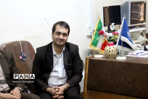 عقد تفاهم‌نامه همکاری مشترک پخش فیلم سینمایی مرد نقره‌ای
