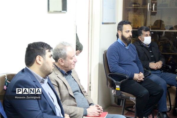 عقد تفاهم‌نامه همکاری مشترک پخش فیلم سینمایی مرد نقره‌ای