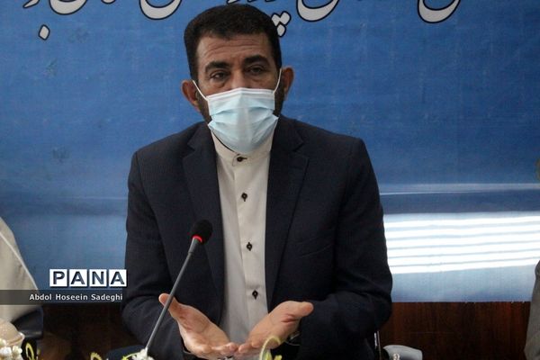 اولین نشست کمیته فرهنگیان و دانش‌آموزان ستاد گرامیداشت دهه فجر انقلاب اسلامی آموزش و پرورش استان بوشهر