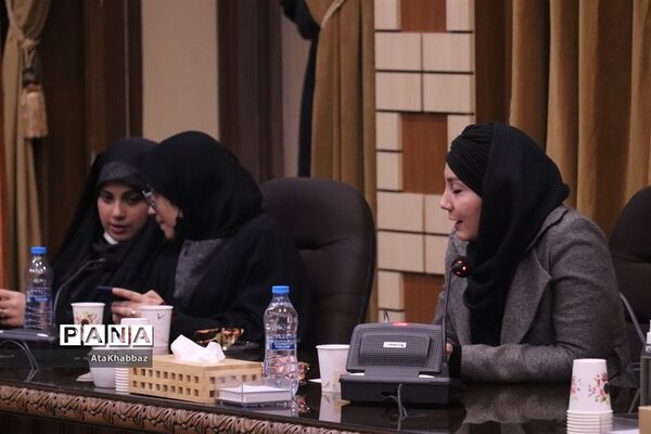 نشست خبری روح الله رشیدی با رسانه‌های تبریز