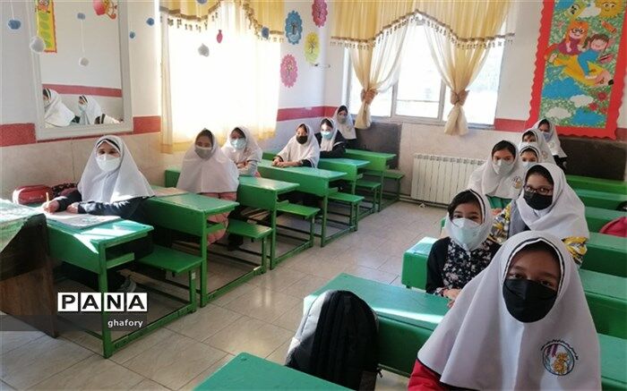 استقبال دانش‌آموزان شهرستان دماوند از برگزاری کلاس‌های حضوری