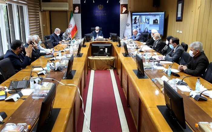 آموزش و پرورش نباید در مواجهه با آسیب‌های اجتماعی کرونا منفعل باشد