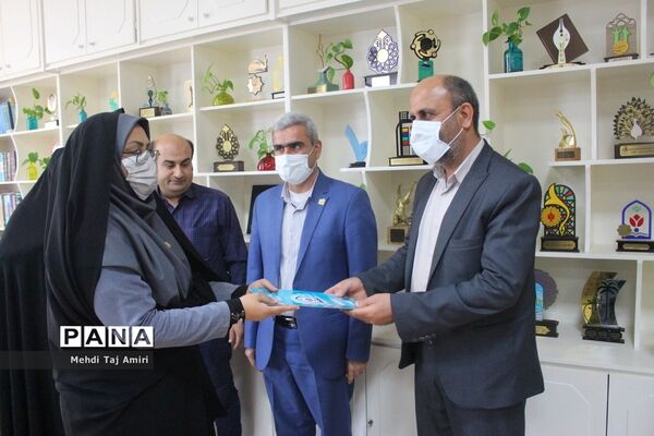 تجلیل از برگزیدگان جشنواره کشوری تجارب و ایده‌های برتر اردویی استان بوشهر