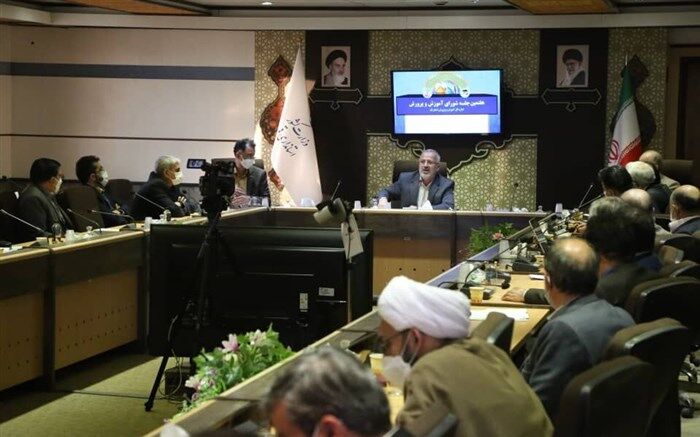 تقویت آموزش و پرورش موجب کاهش ناهنجاری‌ها می‌شود