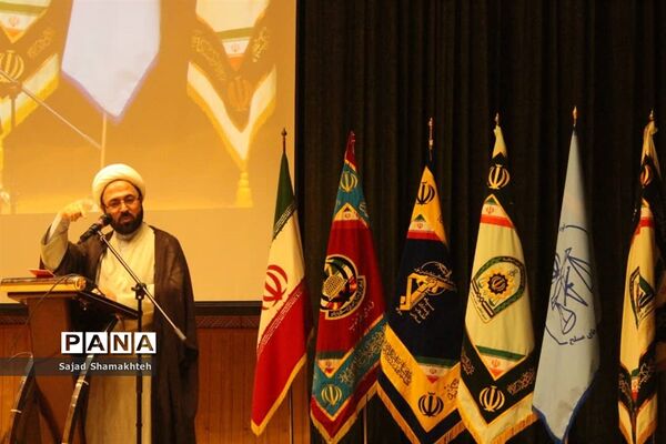 کارگاه علمی کاربردی استانی مدیریت پیشگیری از وقوع جرائم شایع و آسیب‌های نوپدید