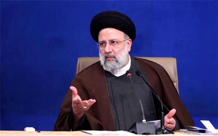 رئیسی: رفع تحریم‌ها دستور کار جدی دولت است
