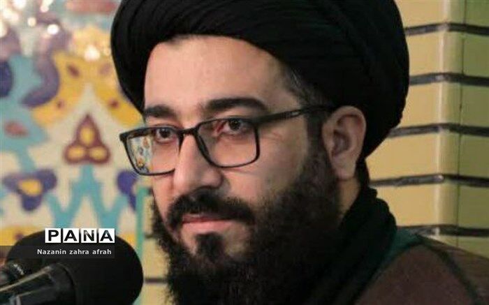 نماز جمعه، قرارگاه ایمان و بصیرت است
