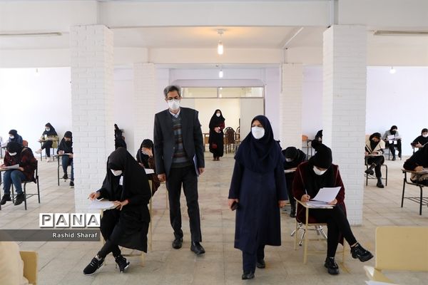 بازدید مدیرکل آموزش و پرورش آذربایجان غربی از فرآیند برگزاری امتحانات نهایی