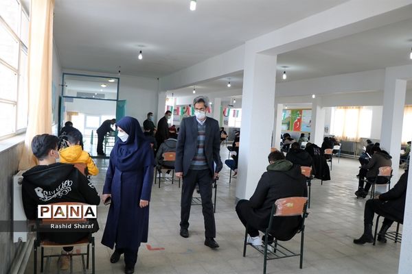 بازدید مدیرکل آموزش و پرورش آذربایجان غربی از فرآیند برگزاری امتحانات نهایی