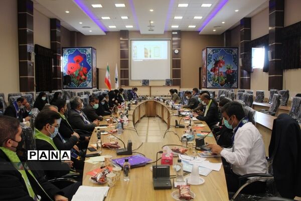 گردهمایی معاونان پرورشی و مسئولان سازمان دانش‌آموزی در استان چهارمحال و بختیاری