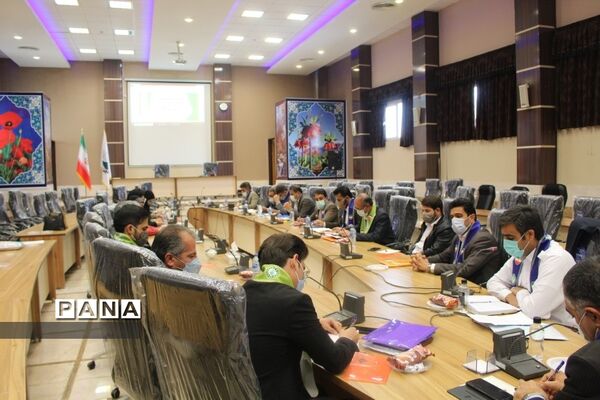 گردهمایی معاونان پرورشی و مسئولان سازمان دانش‌آموزی در استان چهارمحال و بختیاری