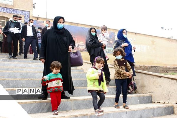 دیدار مردمی نماینده مردم اهواز در  منطقه منبع آب اهواز