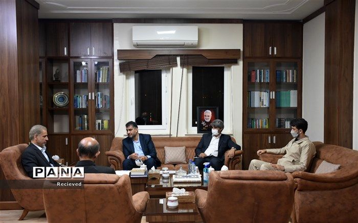 آموش‌های مهارتی متناسب با فناوری روز باشد