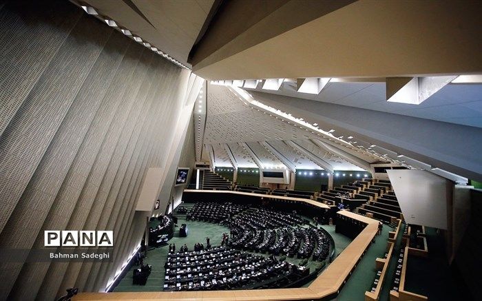 نامه ۱۰۰ نماینده به رئیس‌جمهوری درباره هلدینگ خلیج فارس