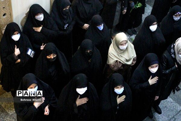 تشییع و تدفین پیکر دو شهید گمنام در محوطه وزارت کشور