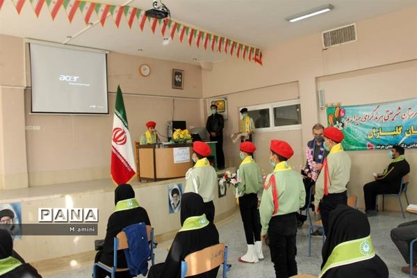 برگزاری جلسه هم‌اندیشی مربیان پیشتاز شهرستان هرند