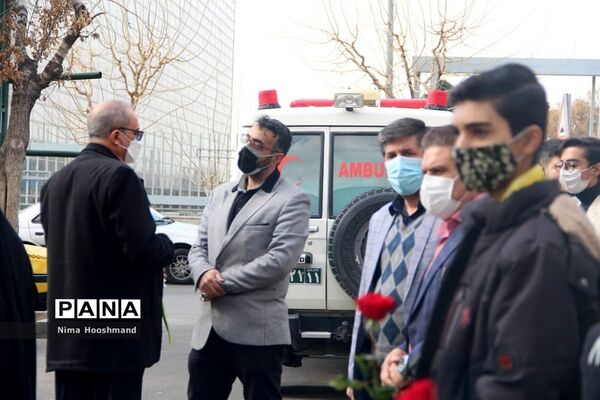 مراسم تشییع پیکر پاک شهید گمنام در آموزش و پرورش ناحیه یک ری