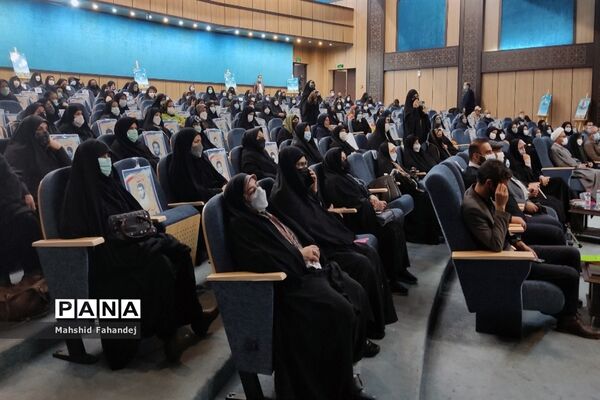 برگزاری نهمین همایش استانی اسوه‌های صبر و مقاومت در فارس