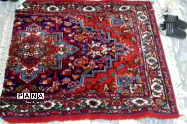 کارگاه و آموزشگاه فرش دستبافت و صنایع دستی و سنتی در ملارد