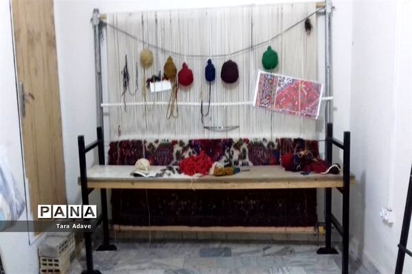کارگاه و آموزشگاه فرش دستبافت و صنایع دستی و سنتی در ملارد