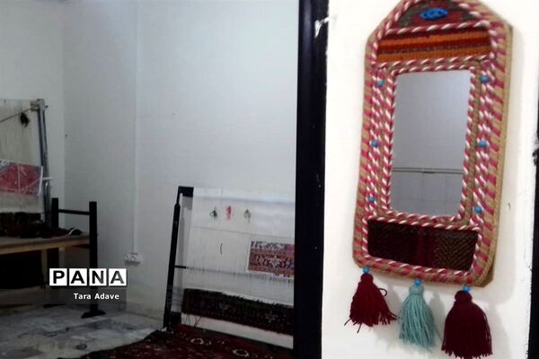 کارگاه و آموزشگاه فرش دستبافت و صنایع دستی و سنتی در ملارد