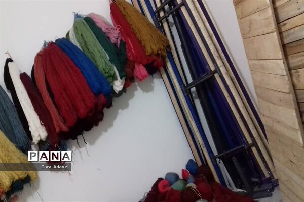 کارگاه و آموزشگاه فرش دستبافت و صنایع دستی و سنتی در ملارد