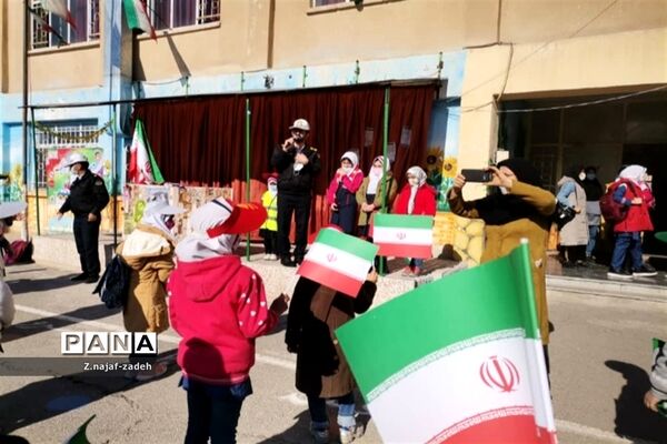 آموزش فرهنگ ترافیک در مدارس پاکدشت