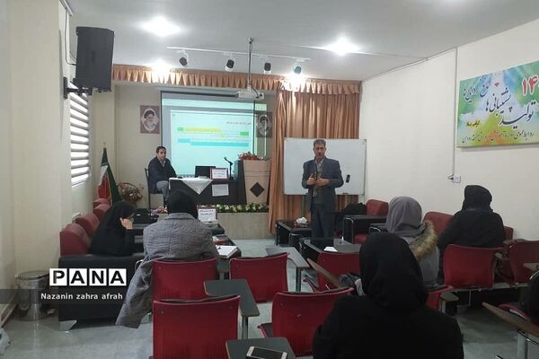 برگزاری کارگاه تئوری انتخاب در اتاق مشاوره، در آموزش و پرورش رودهن