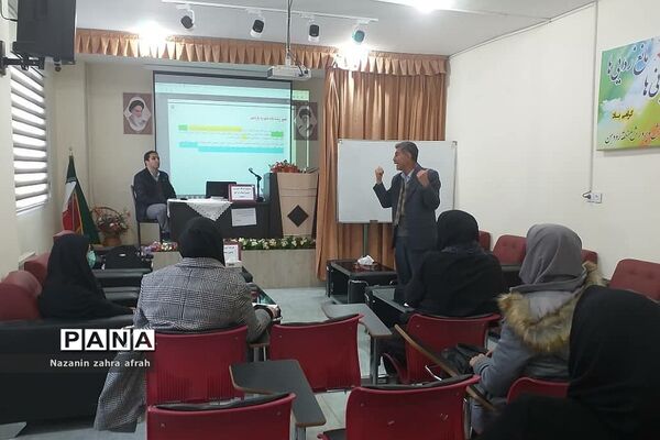 برگزاری کارگاه تئوری انتخاب در اتاق مشاوره، در آموزش و پرورش رودهن