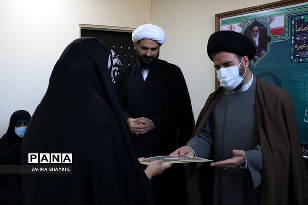 تقدیر از حافظان، قاریان قرآن و فعالان نمازدر شهرستان پردیس