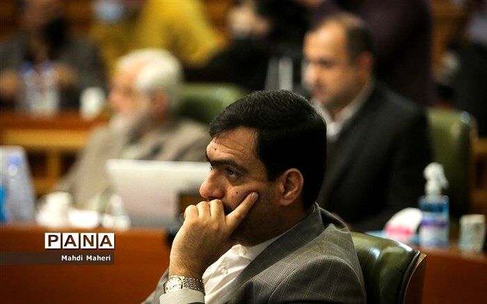 رفع مشکلات آتش نشانان در بودجه سال آینده شهرداری ویژه دیده شود