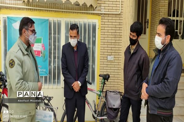 تقدیر از شهروندان دوچرخه سوار شهرستان خلیل آباد