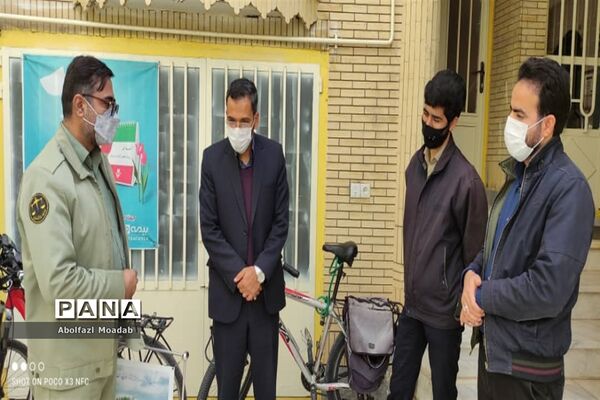 تقدیر از شهروندان دوچرخه سوار شهرستان خلیل آباد