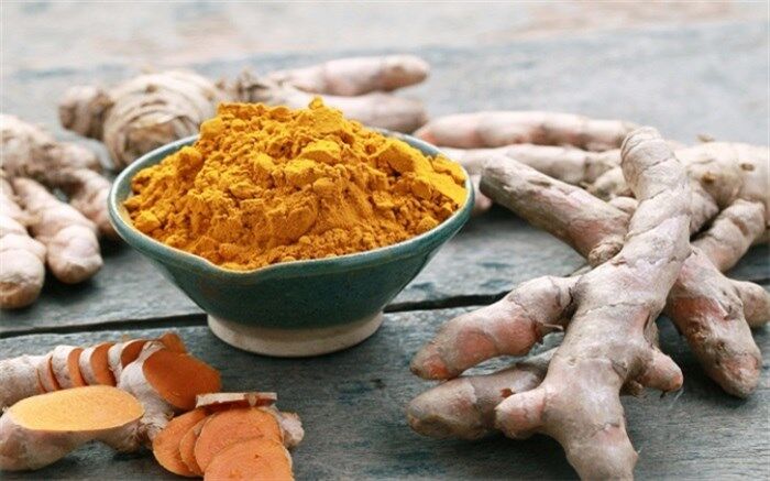 مصرف زیاد زردچوبه از چه بیماری‌هایی پیشگیری می‌کند؟