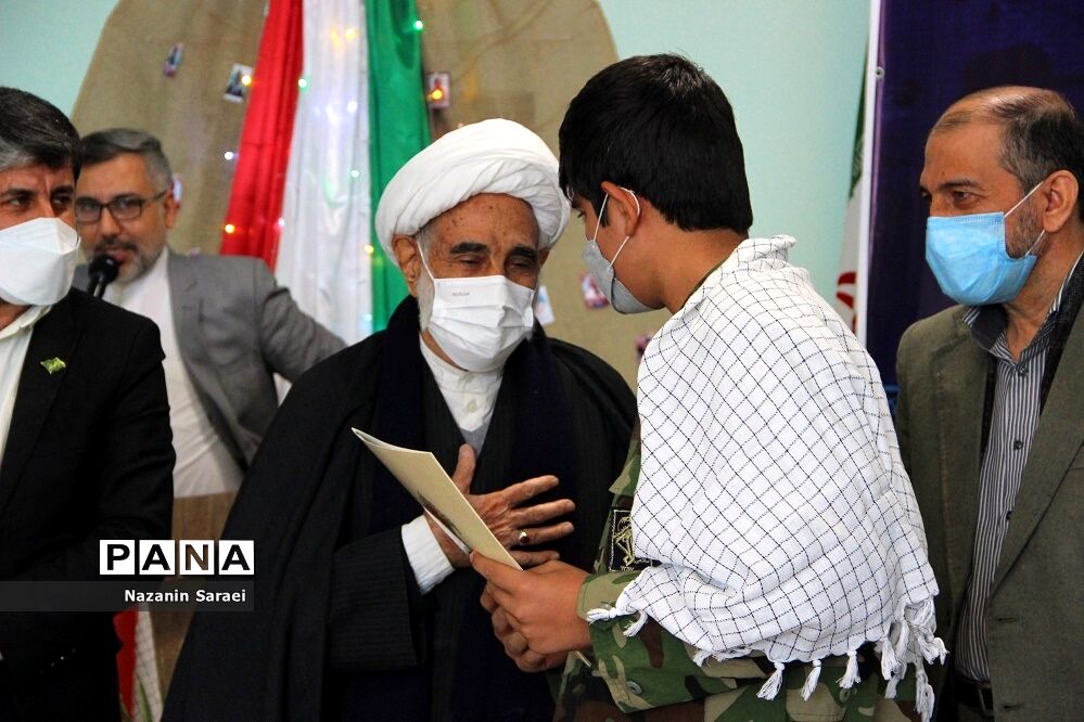 یادواره شهدای فرهنگیان و دانش‌آموزی شهرستان اسلامشهر